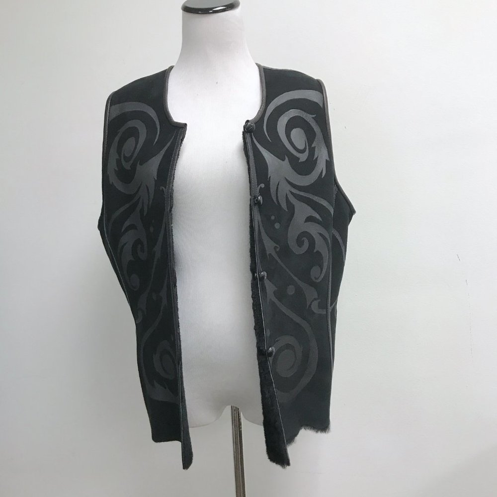 Black Leather Scroll Shearling Vest Button Sleeve… - image 2